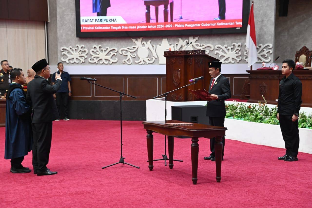 Amonius Tuyum Dilantik Jadi PAW Anggota DPRD Kalteng