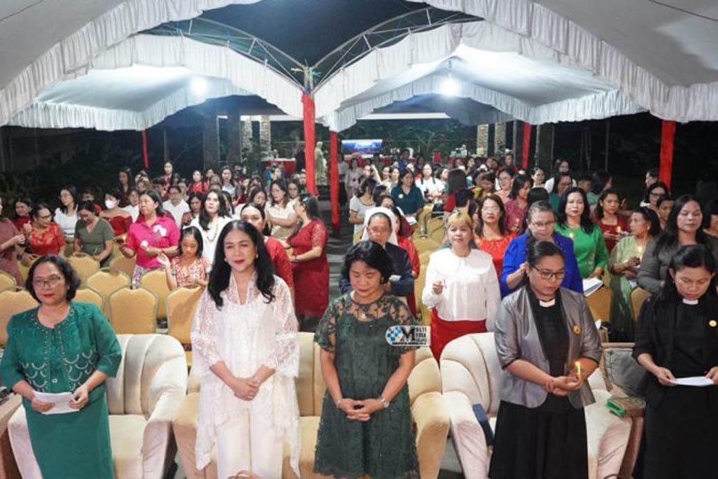 Pererat Kebersamaan dan Kekeluargaan, DWP Mura Gelar Perayaan Natal Bersama