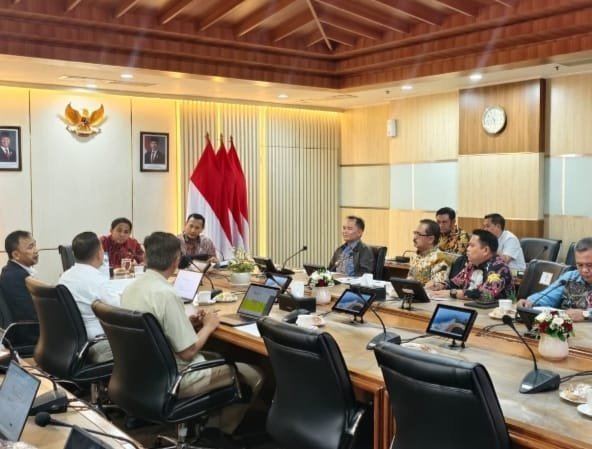 Gubernur Kalteng Temui Menhut RI Bahas Optimalisasi DBH-DR untuk Penanganan Karhutla dan Ketahanan Pangan