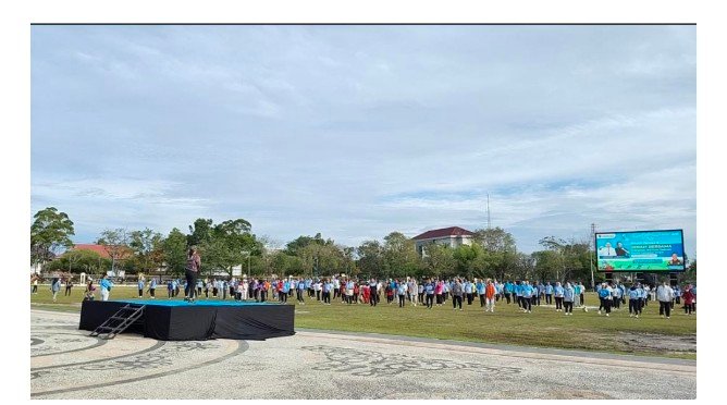 Pemprov Kalteng Gelar Jalan Sehat dan Senam Bersama Peringati Hari Desa Nasional 2026