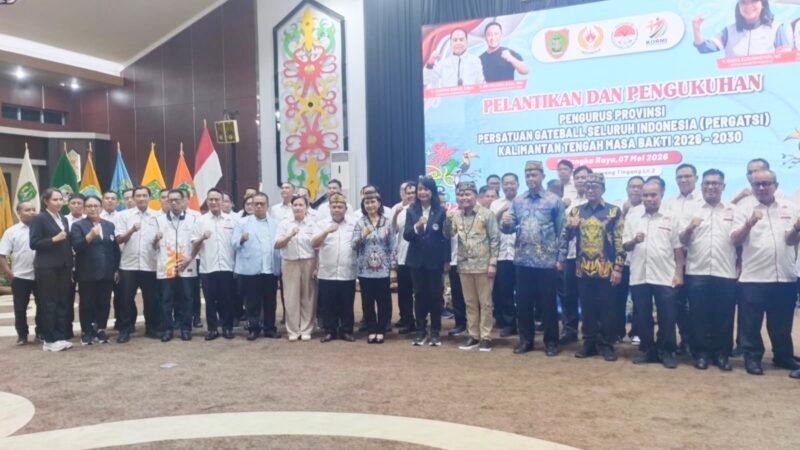 Diana Kusumastuti Lantik Juni Gultom sebagai Ketum Pengprov Pergatsi Kalteng