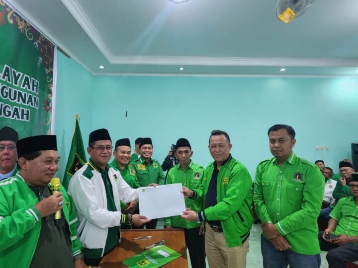 Penyerahan SK DPC PPP se -Kalimantan Tengah Berjalan Lancar dan Sukses 